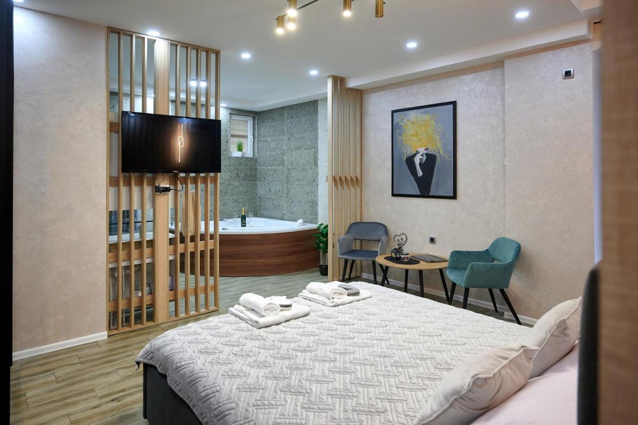 Vanimi Lux Apartmani Kikinda エクステリア 写真