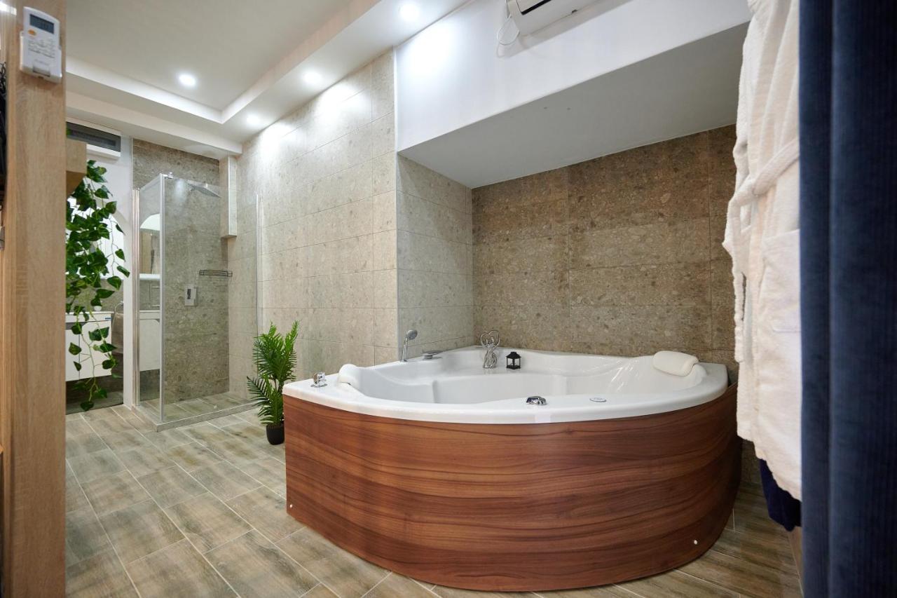 Vanimi Lux Apartmani Kikinda エクステリア 写真
