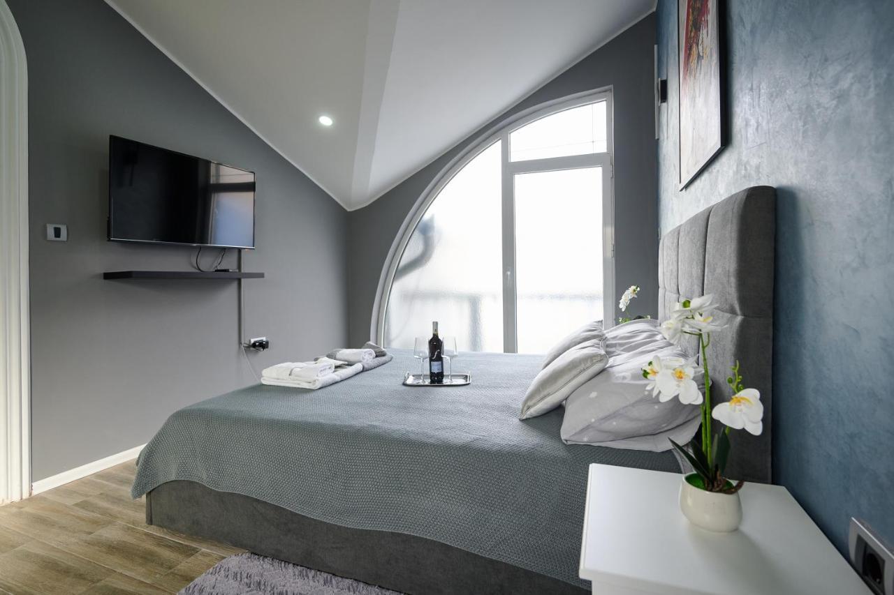 Vanimi Lux Apartmani Kikinda エクステリア 写真